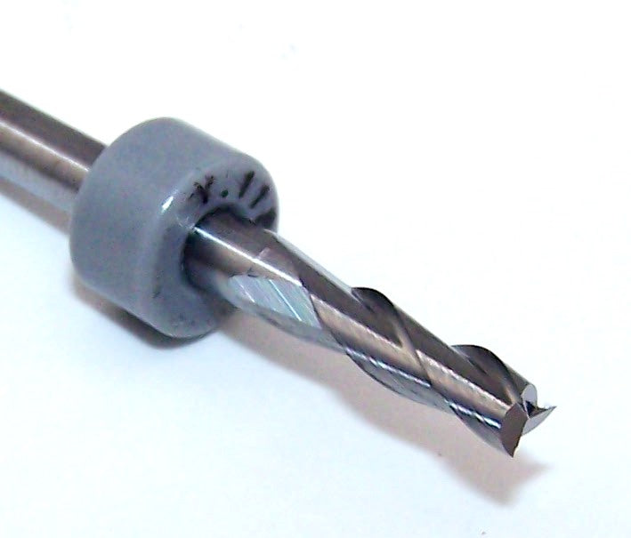 1700.1181.395 Kyocera 3.00mm Carbide 3 Flute End Mill .1181" Diameter .395" Flute .125 Shank