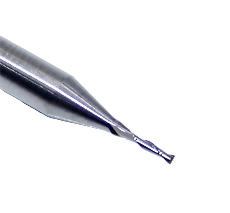 1600-0276.120 Kyocera 0.70mm Carbide 2 Flute End Mill .0276" Diameter .120" Flute 1.50" Length .125" Shank (ringless)