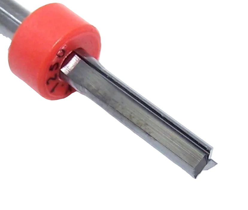 1735.1250.500 Kyocera 1/8" Carbide End Mill 3 Flute 0° Helix SQ .125" Diameter .500" Flute 1.50" Length .125" Shank