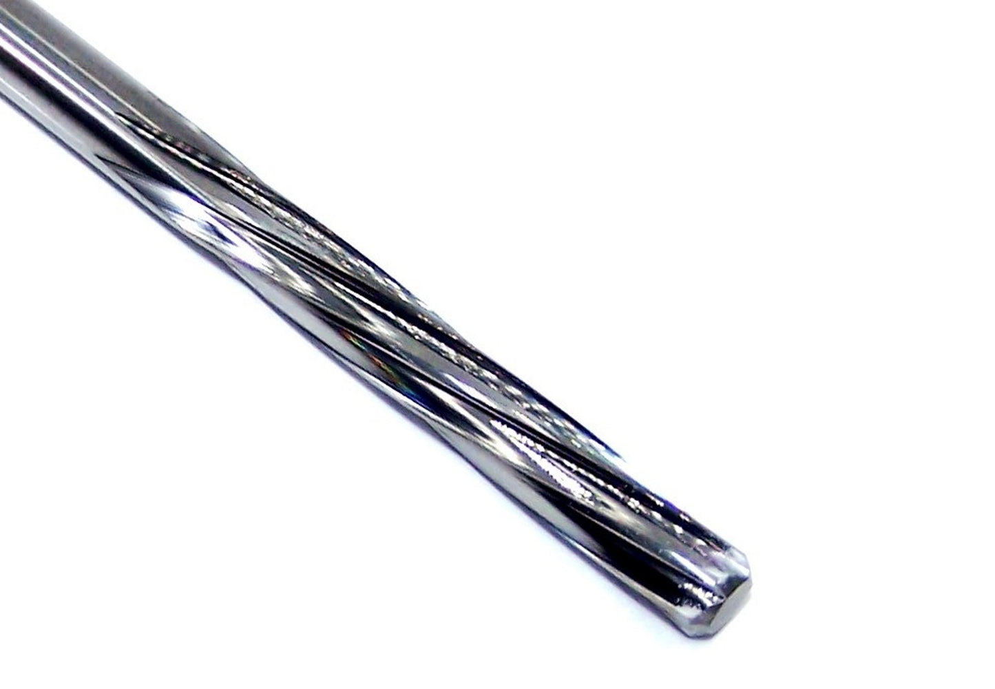 MR56-1968-118A Kyocera 5.00mm Carbide 6 Flute Reamer 1.18" Reach .1968" Diameter 1.18" Flute 2.95" Length .197" Shank