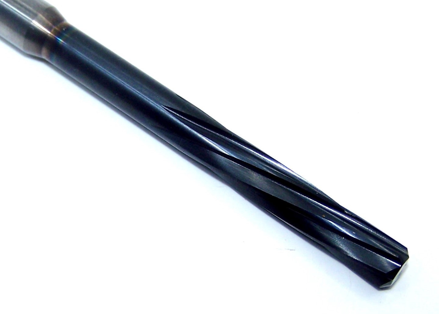 MR86-2520L1024 Kyocera 6.40mm Carbide 6 Flute Reamer ALTiN Coated 2.32" Reach 0.2520" Diameter 1.024" Flute 3.66" Length 0.3150" Shank